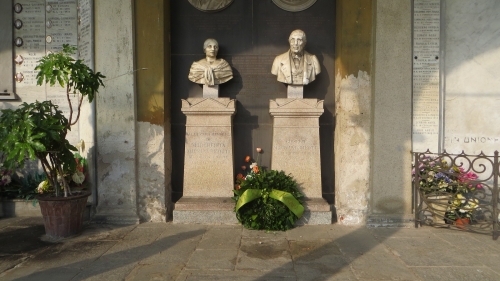 Celebrazione al Cimitero di Novara (Immagine di repertorio)