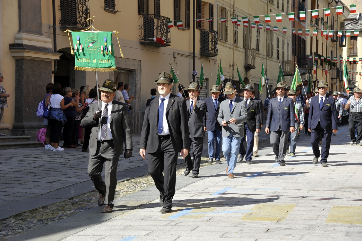 Novara sfila al Raduno a Susa Novara sfila al Raduno a Susa